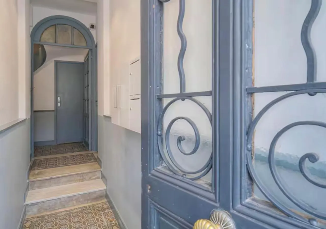 Charming 2 Bedrooms & 1 Sofa Bed Renovated 3P3 Cannes